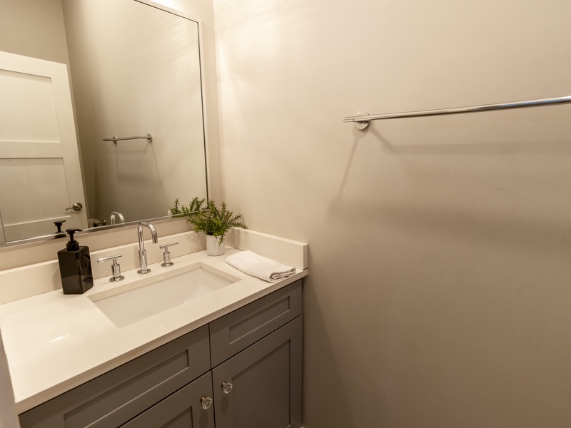 Main Level | Powder Room