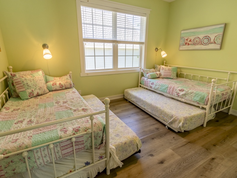 Second Level | Bedroom 4 | Two Twins with Trundle
