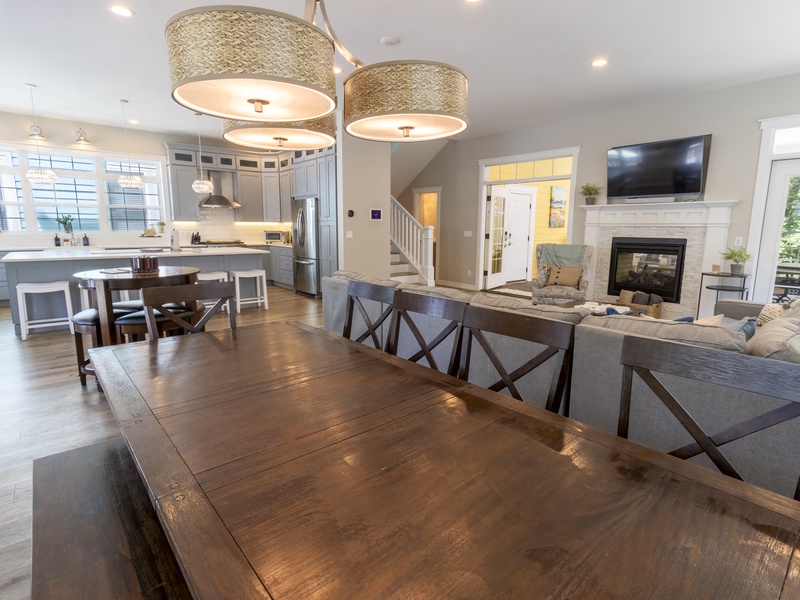 Main Level | Dining | Living Room | Kitchen