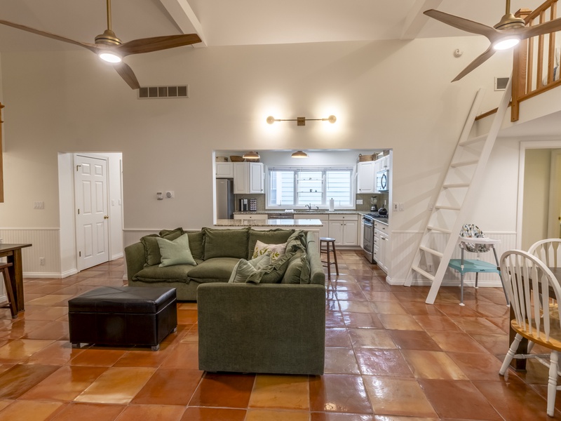 Main Level | Living Room
