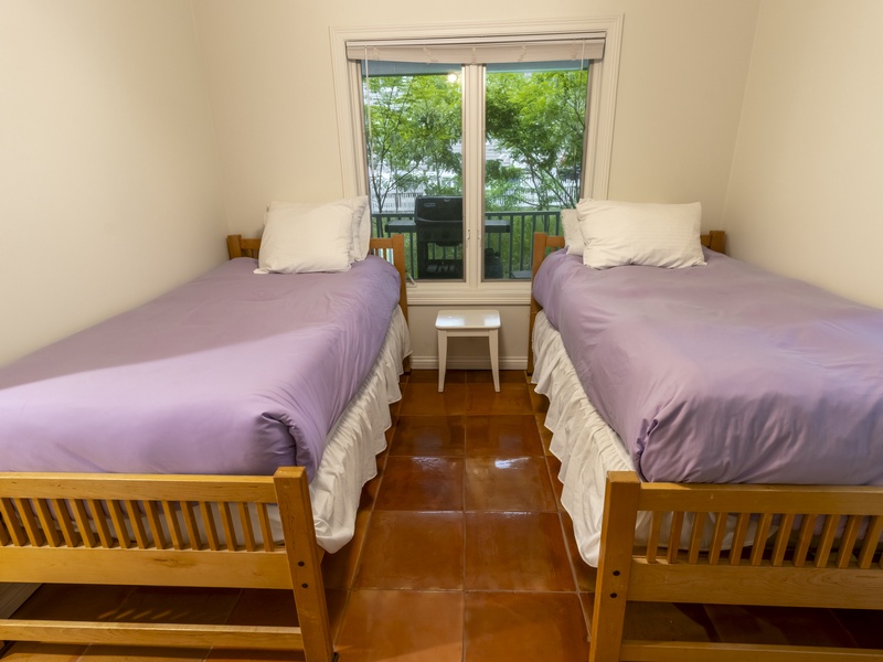 Main Level | Bedroom 3 | Two Twin Beds