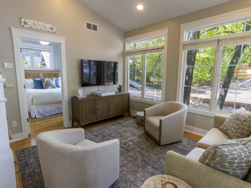 Main Level | Living Room