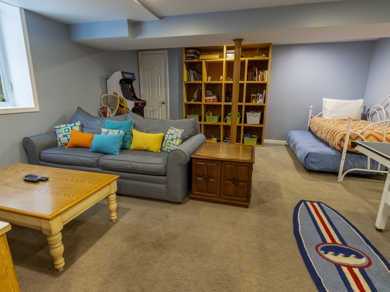 Basement | Rec Room | Twin Trundle
