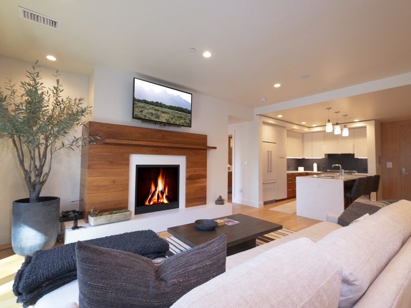 Living, Kitchen