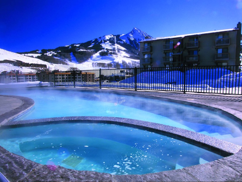 Chateaux Outdoor Pool and Hot Tub
