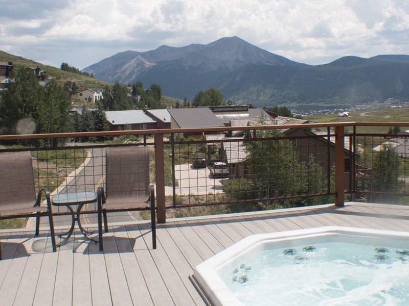 Mountain Edge #402 Exterior, Crested Butte Vacation Rental