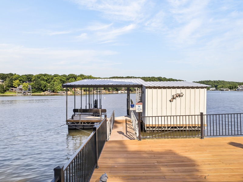 MARTINI DECK TO DOCK
