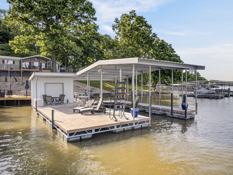 THE DOCK AND THE HOUSE