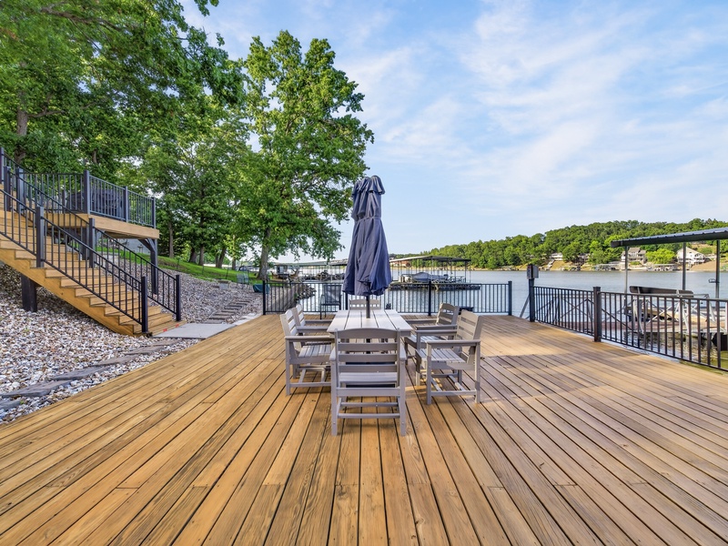 MARTINI DECK