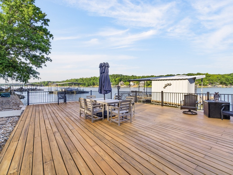 MARTINI DECK
