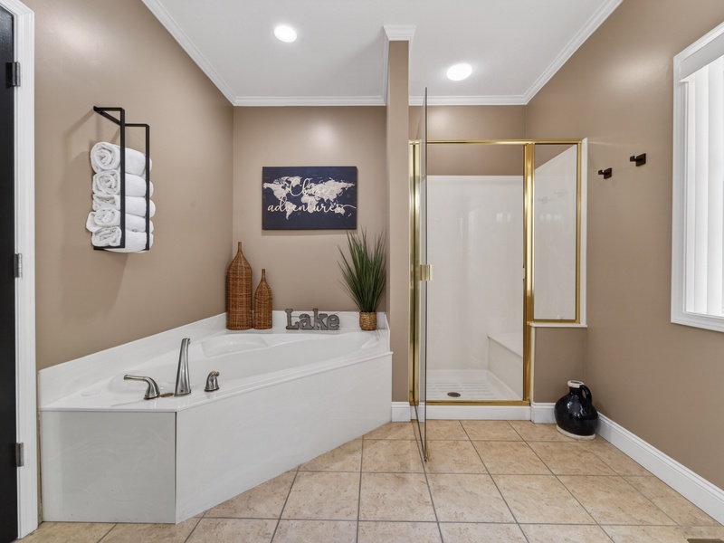 BATHROOM 2 - ADJOINING BEDROOM 1 ON MAIN LEVEL