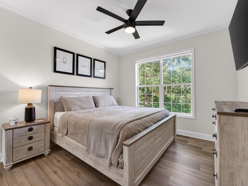 BEDROOM 2 - QUEEN BED ON MAIN LEVEL