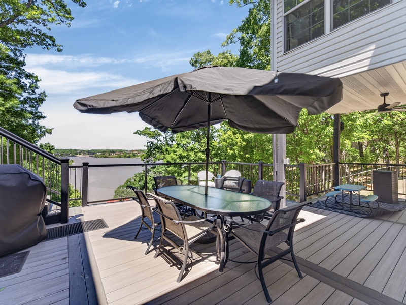 LOWER LEVEL DECK