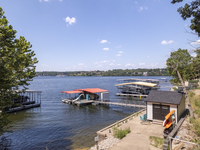 Lakeside patio & dock