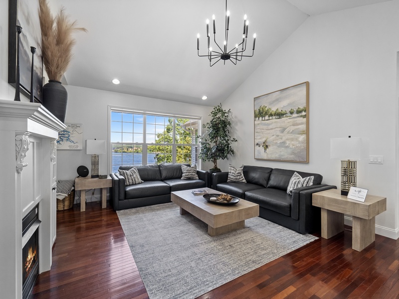 Main level living area