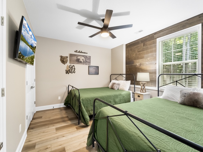 Bedroom 5 - 2 queen beds lower level