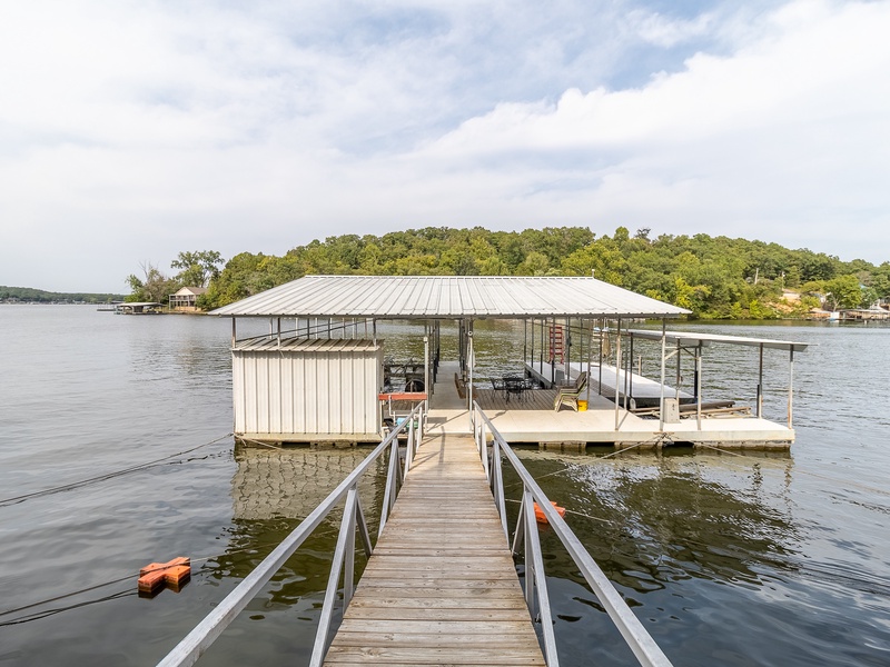 DOCK