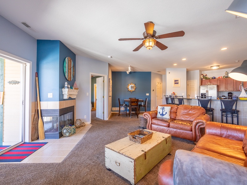 Living room and breakfast bar