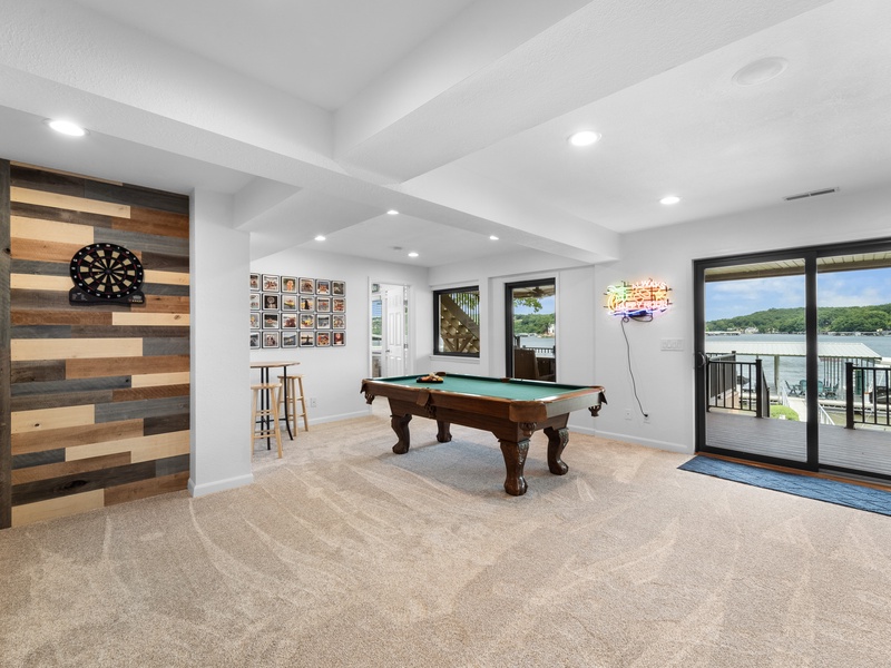 LOWER LEVEL LIVING/GAMING AREA