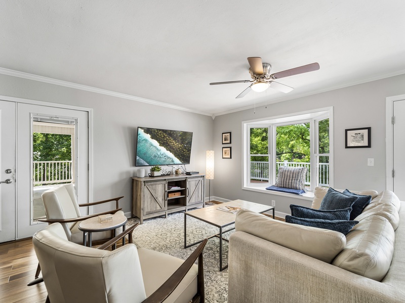 Lakeview living room