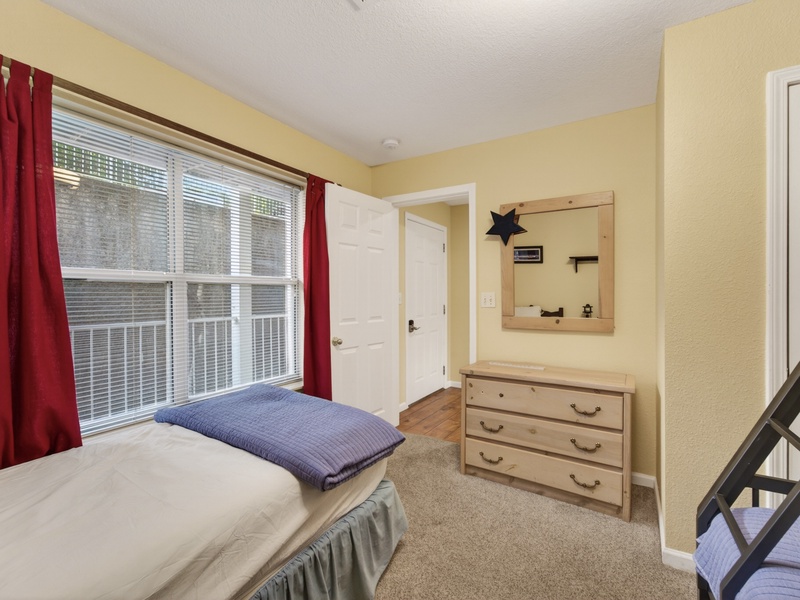 BEDROOM 2 - PYRAMID BUNK AND A TWIN BED
