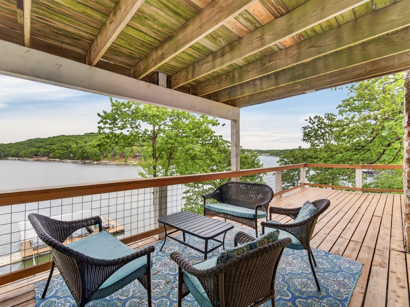 LAKESIDE DECK LOWER LEVEL