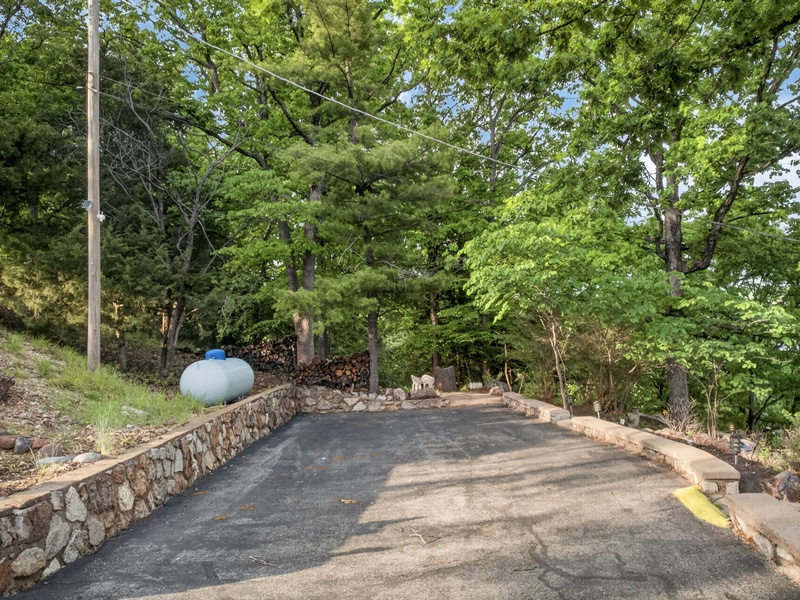 PARKING AREA IN FRONT OF HOUSE