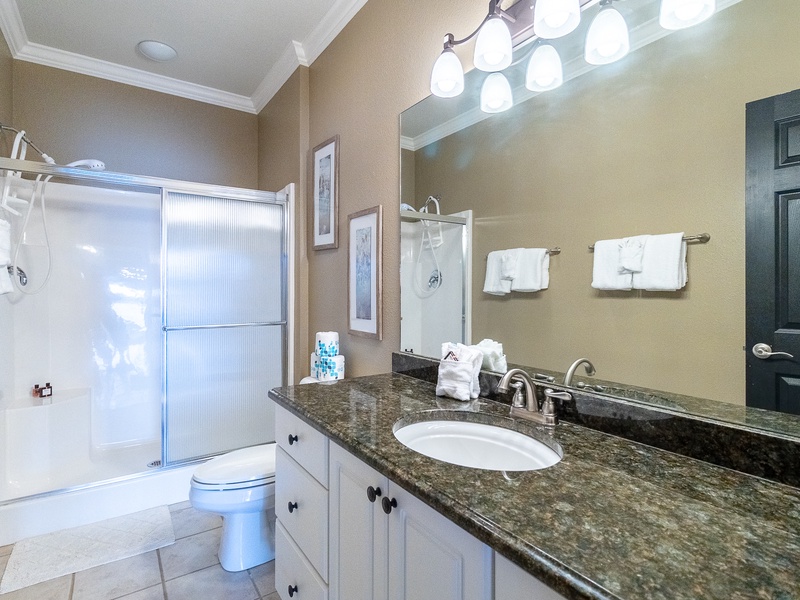 BATHROOM 1