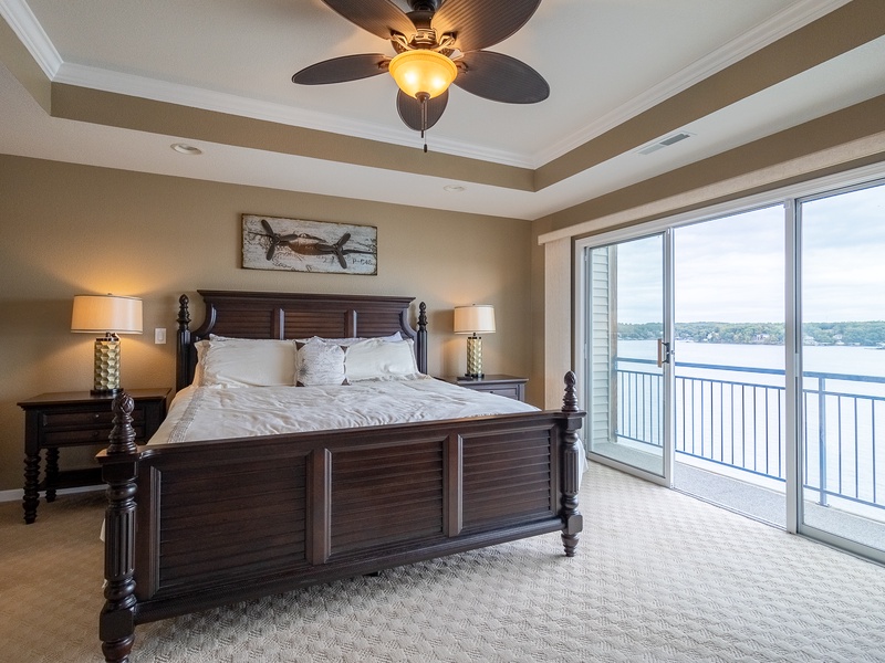 BEDROOM 1 WITH KING BED
