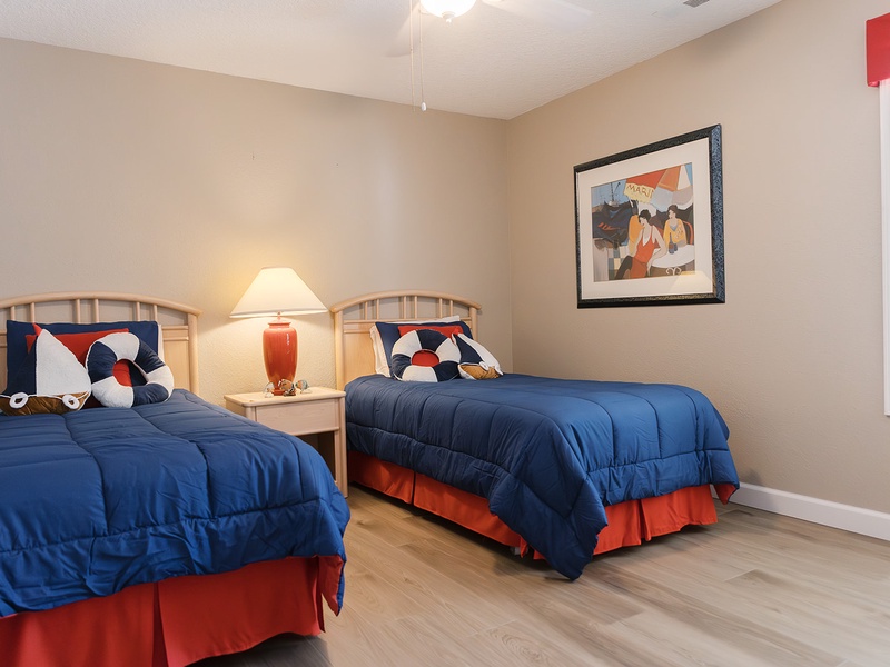 BEDROOM 3 - TWIN BEDS