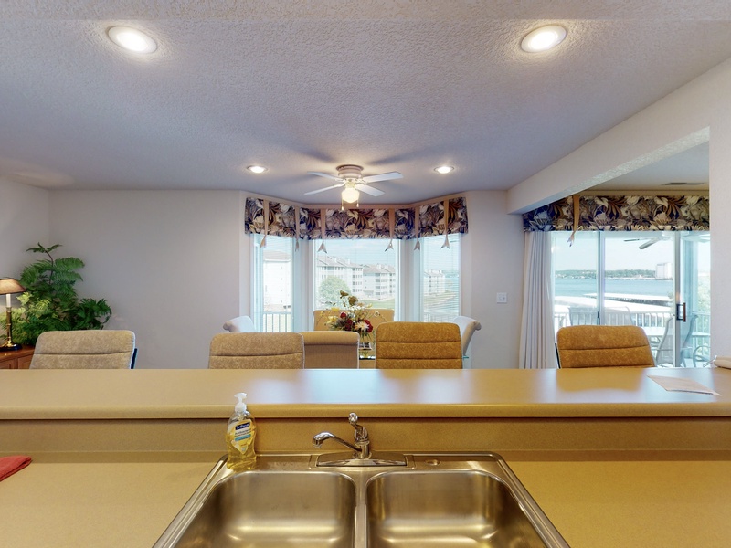 Breakfast bar 