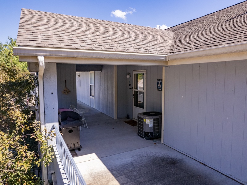 FRONT ENTRY
