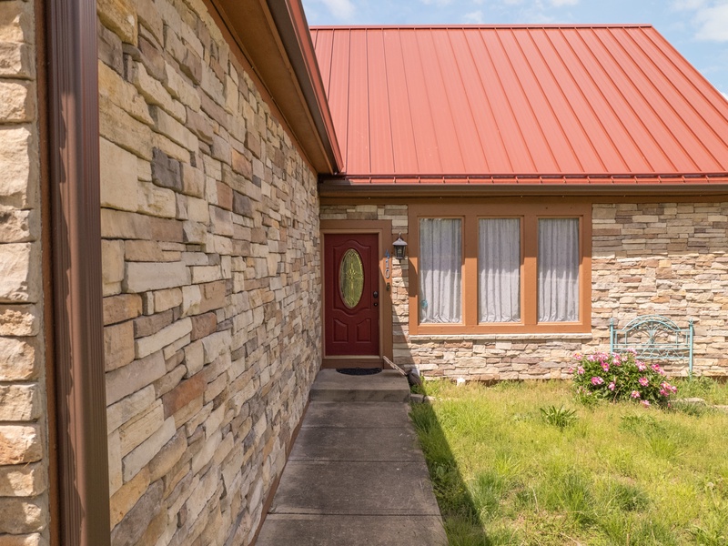 FRONT ENTRY
