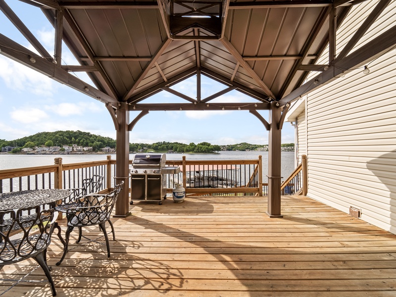Lakeview deck