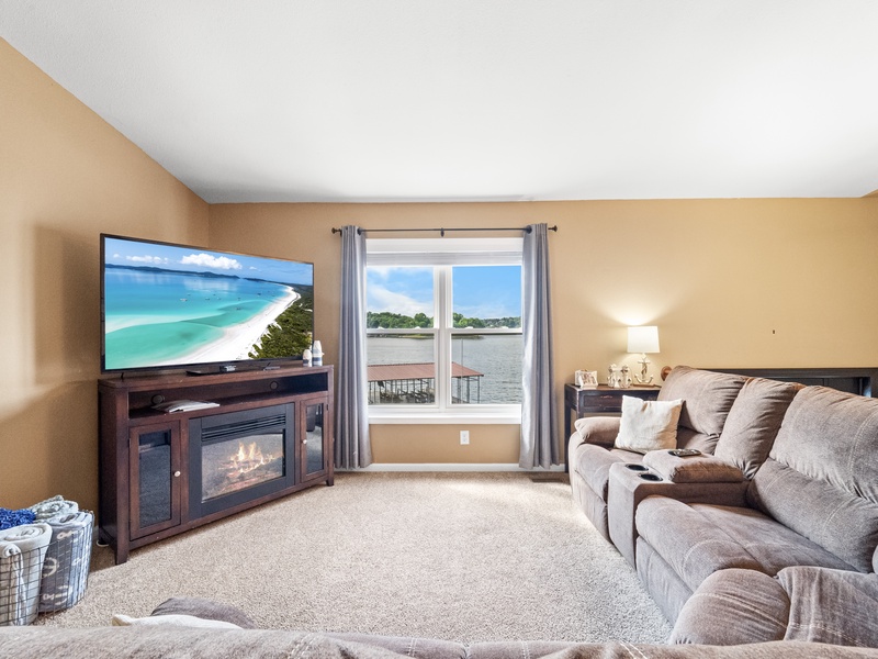 Upper level living area with lakeview