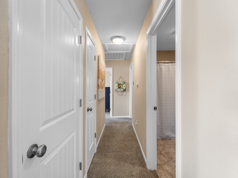 Hallway to bedrooms
