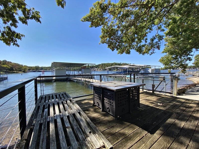 Martini deck 