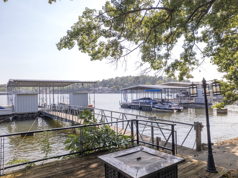 MARTINI DECK AND DOCK