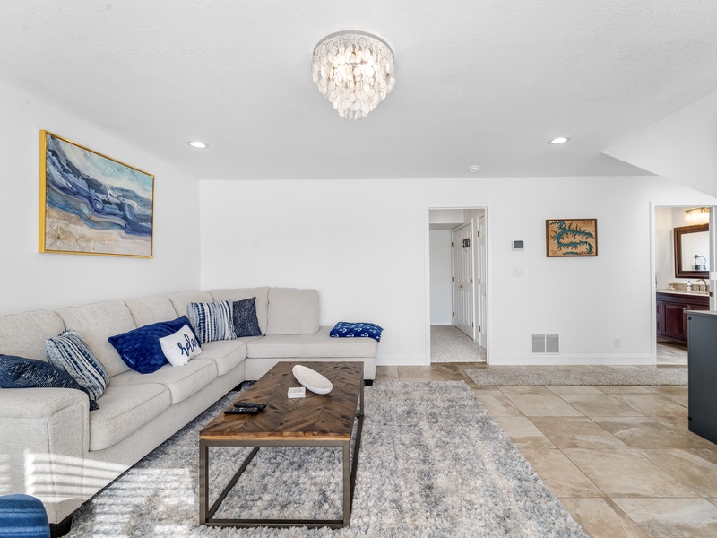 Lakeview living room