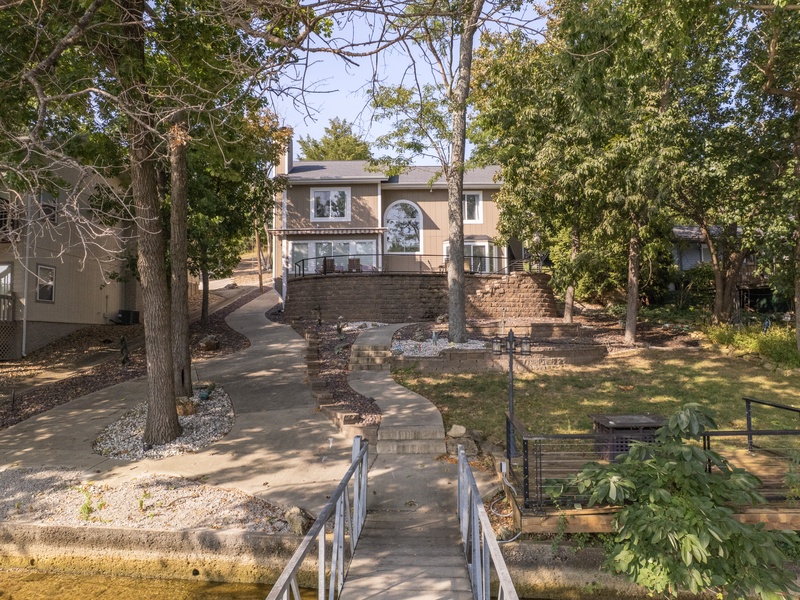 LAKESIDE EXTERIOR WITH PATIO & MARTINI DECK