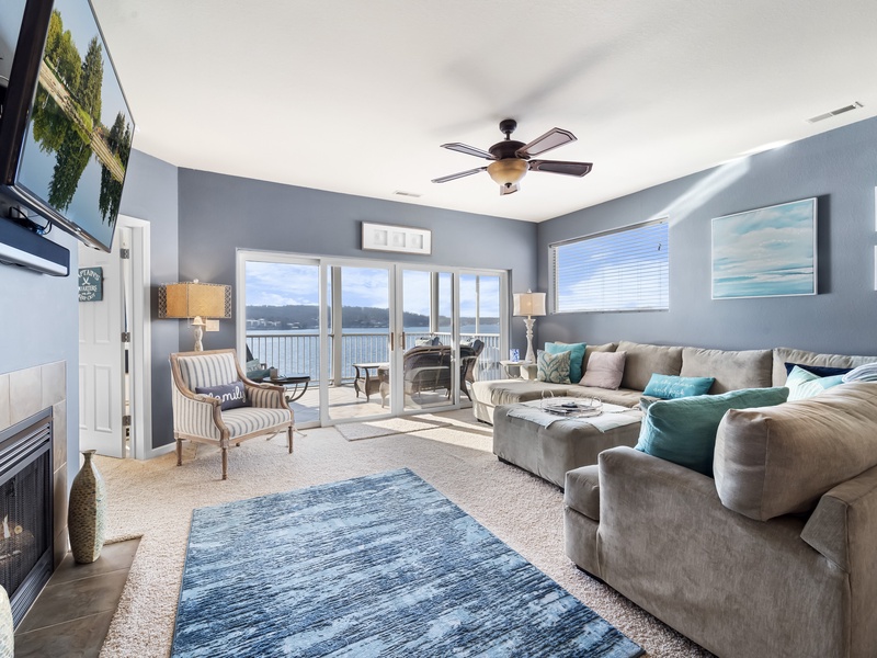 Lakeview living room