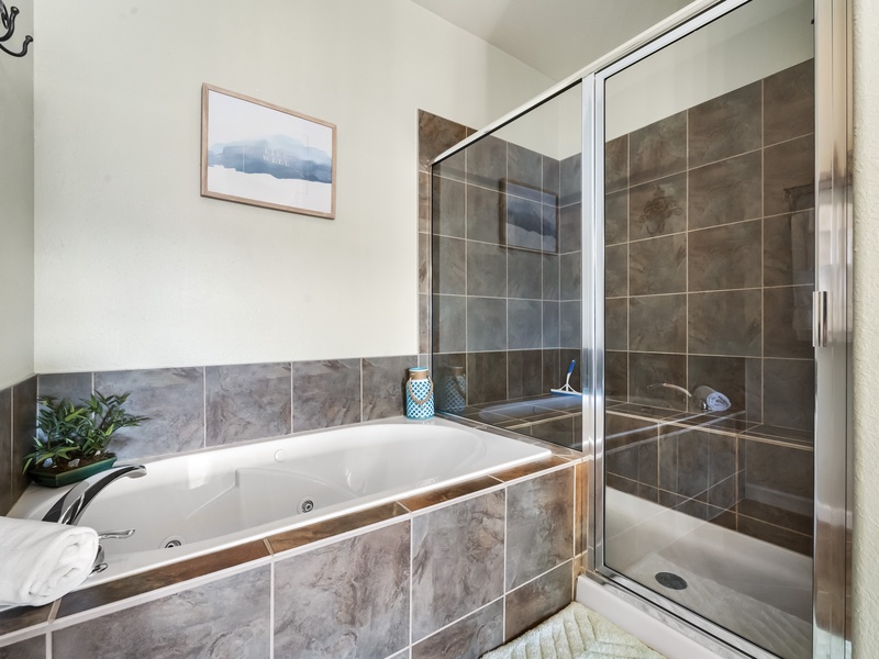 Bathroom 1 - adjoining bedroom 1