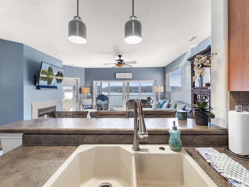 Breakfast bar 