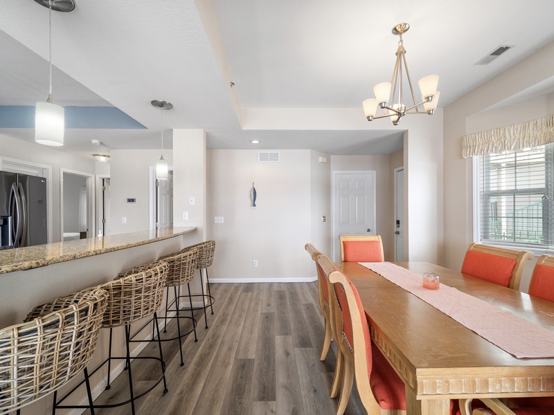 DINING AREA AND BREAKFAST BAR