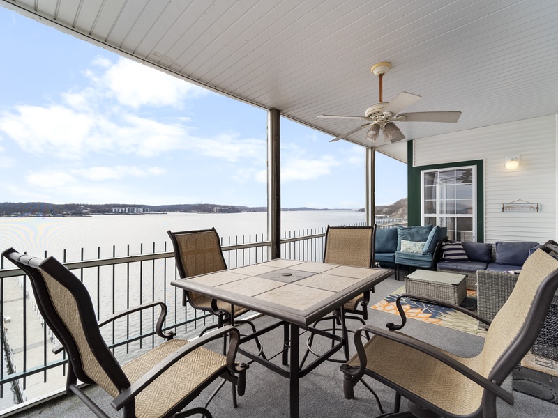 LAKEVIEW DECK