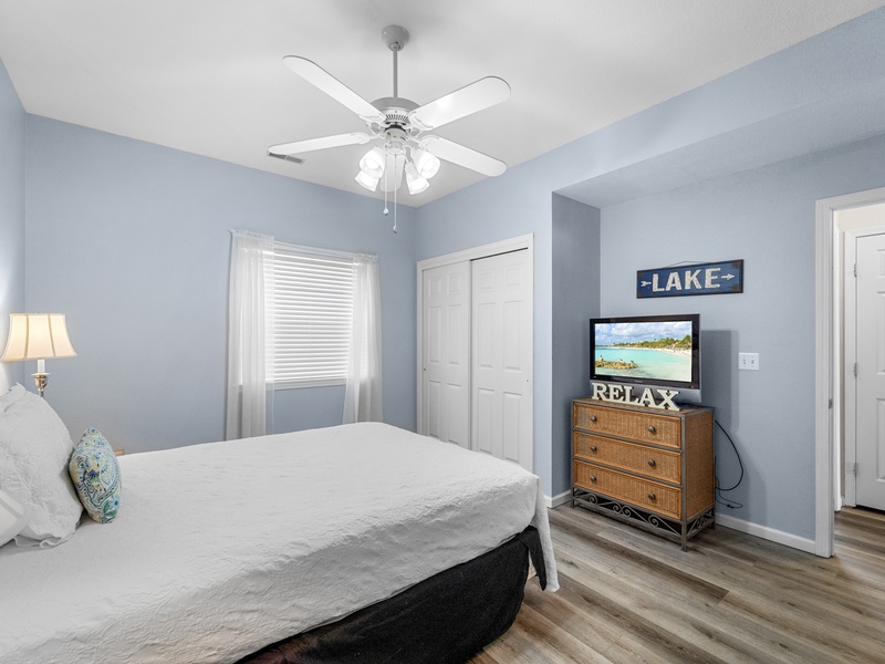 BEDROOM 2 - KING BED