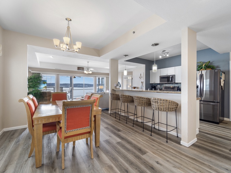 DINING AREA AND BREAKFAST BAR