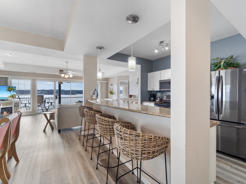 BREAKFAST BAR AND KITCHEN