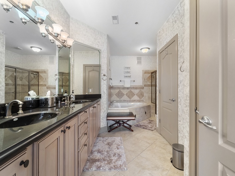 BATHROOM 4 - LOWER LEVEL OFF BEDROOM 4