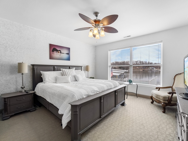 BEDROOM 4 - KING ON LOWER LEVEL